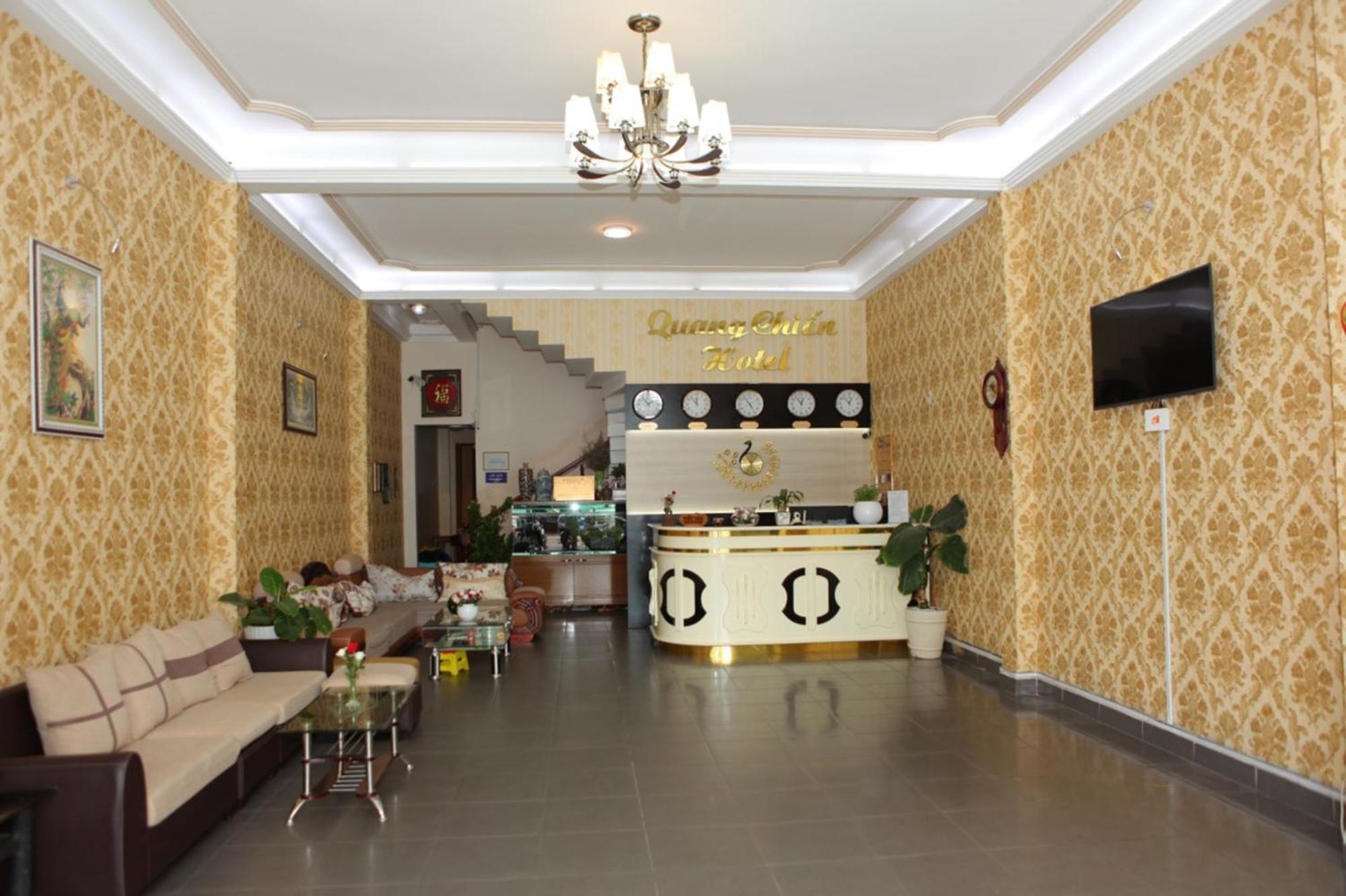 Quang Chien Hotel Dalat Eksteriør bilde